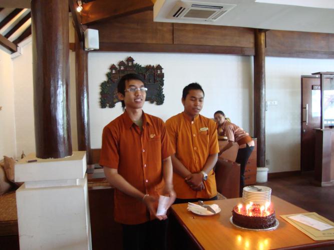 Birth Day Staff, bali indian restaurant, indian food restaurant in bali